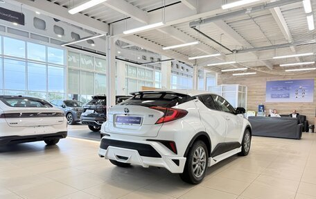 Toyota C-HR I рестайлинг, 2019 год, 2 249 900 рублей, 6 фотография