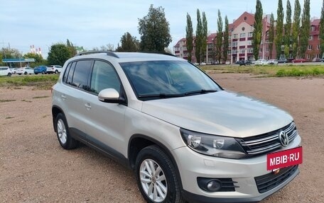 Volkswagen Tiguan I, 2014 год, 1 095 000 рублей, 2 фотография