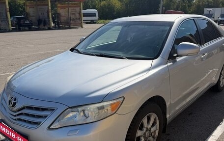 Toyota Camry, 2010 год, 1 350 000 рублей, 17 фотография