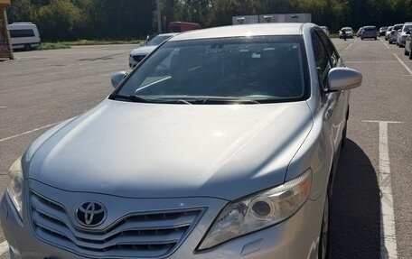 Toyota Camry, 2010 год, 1 350 000 рублей, 16 фотография