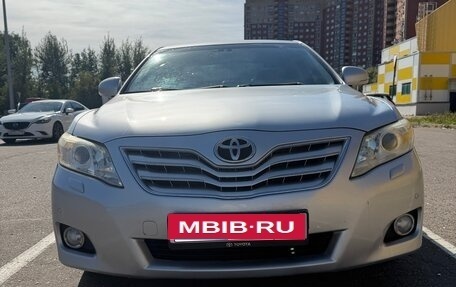 Toyota Camry, 2010 год, 1 350 000 рублей, 18 фотография
