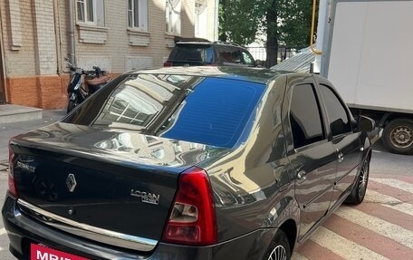 Renault Logan I, 2010 год, 370 000 рублей, 3 фотография