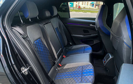 Volkswagen Golf R, 2021 год, 4 999 000 рублей, 12 фотография