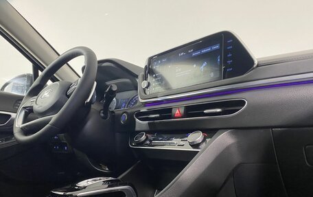 Hyundai Sonata VIII, 2020 год, 1 900 000 рублей, 21 фотография