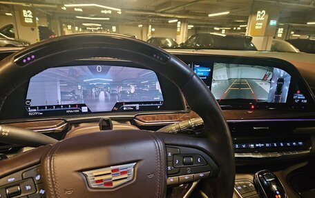 Cadillac Escalade V, 2021 год, 10 000 000 рублей, 21 фотография