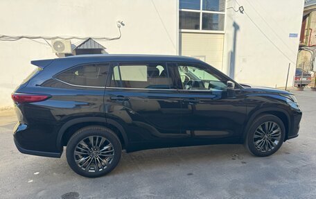Toyota Highlander, 2026 год, 5 100 000 рублей, 10 фотография