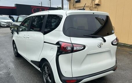 Toyota Sienta II, 2019 год, 1 300 000 рублей, 4 фотография