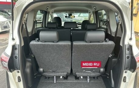 Toyota Sienta II, 2019 год, 1 300 000 рублей, 16 фотография