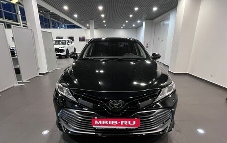 Toyota Camry, 2019 год, 2 690 000 рублей, 8 фотография