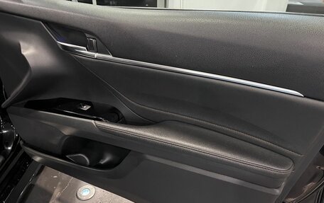 Toyota Camry, 2019 год, 2 690 000 рублей, 26 фотография