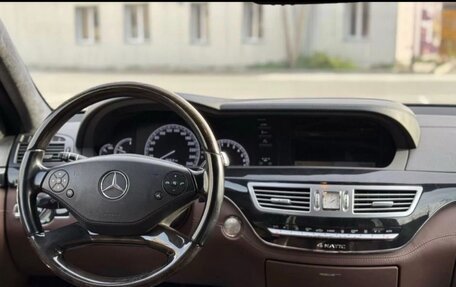 Mercedes-Benz S-Класс, 2010 год, 2 200 000 рублей, 5 фотография