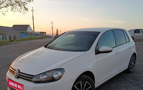 Volkswagen Golf VI, 2011 год, 690 000 рублей, 1 фотография