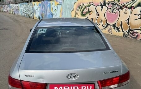 Hyundai Sonata VI, 2009 год, 535 000 рублей, 24 фотография