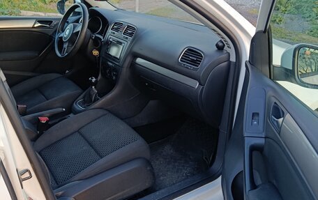 Volkswagen Golf VI, 2011 год, 690 000 рублей, 9 фотография