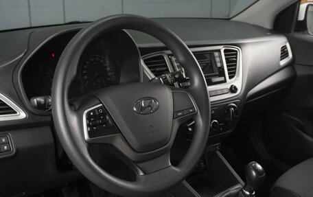 Hyundai Solaris II рестайлинг, 2019 год, 1 140 000 рублей, 16 фотография