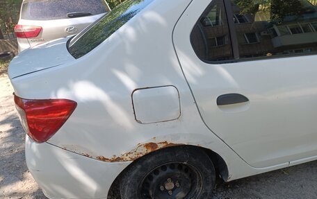Renault Logan II, 2014 год, 340 000 рублей, 26 фотография