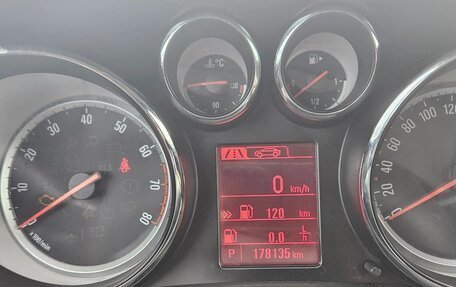 Opel Astra J, 2015 год, 990 000 рублей, 4 фотография
