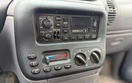 Plymouth Voyager III, 1999 год, 270 000 рублей, 12 фотография