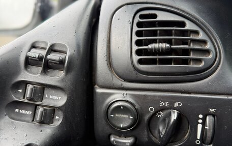 Plymouth Voyager III, 1999 год, 270 000 рублей, 13 фотография