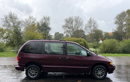 Plymouth Voyager III, 1999 год, 270 000 рублей, 31 фотография
