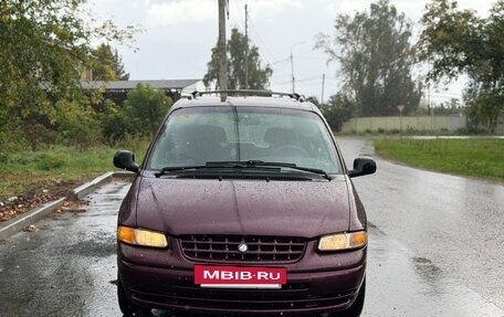 Plymouth Voyager III, 1999 год, 270 000 рублей, 36 фотография
