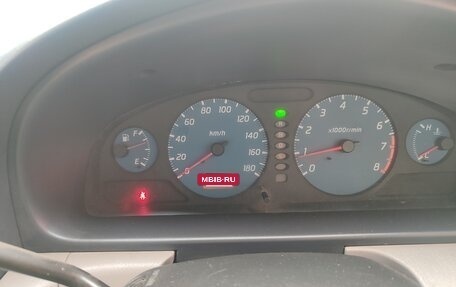 Nissan Serena II, 2001 год, 500 000 рублей, 18 фотография