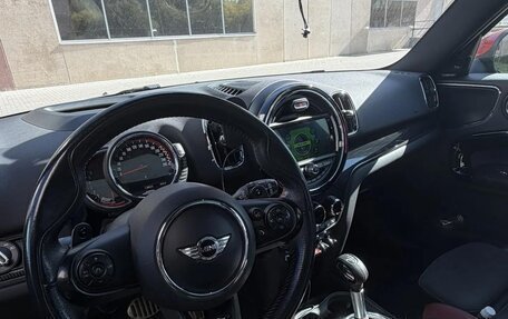 MINI Countryman II (F60), 2017 год, 2 500 000 рублей, 11 фотография