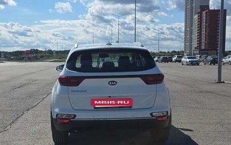KIA Sportage IV рестайлинг, 2021 год, 2 900 000 рублей, 6 фотография