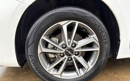 KIA K3, 2023 год, 1 570 000 рублей, 6 фотография