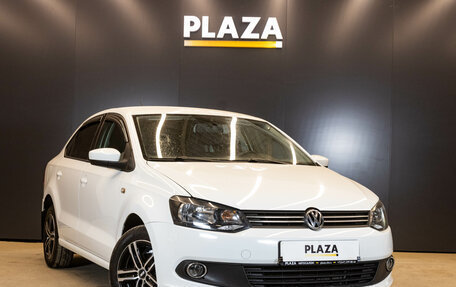 Volkswagen Polo VI (EU Market), 2014 год, 985 000 рублей, 2 фотография