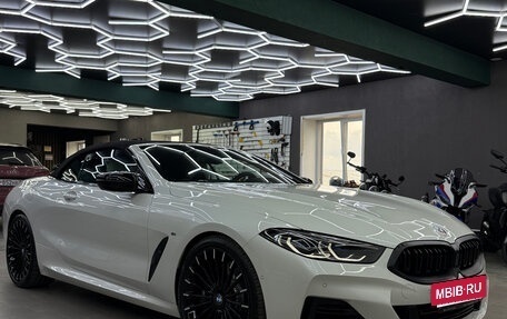 BMW 8 серия, 2022 год, 12 000 000 рублей, 3 фотография