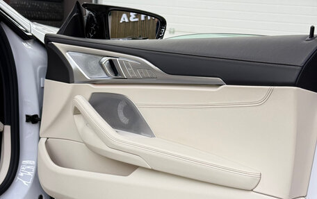 BMW 8 серия, 2022 год, 12 000 000 рублей, 33 фотография