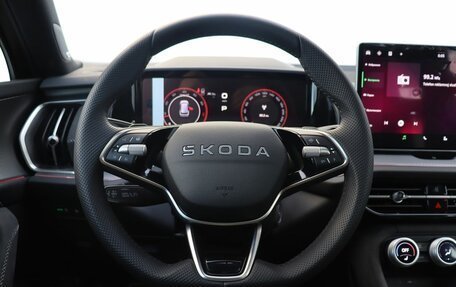 Skoda Kodiaq, 2025 год, 6 300 000 рублей, 15 фотография