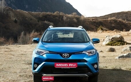 Toyota RAV4, 2016 год, 1 950 000 рублей, 3 фотография