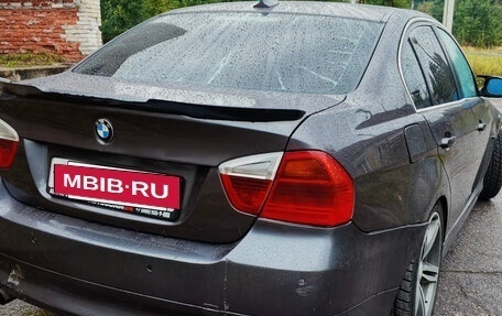 BMW 3 серия, 2005 год, 850 000 рублей, 6 фотография