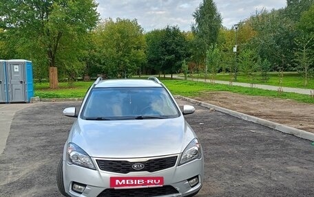 KIA cee'd I рестайлинг, 2011 год, 750 000 рублей, 8 фотография