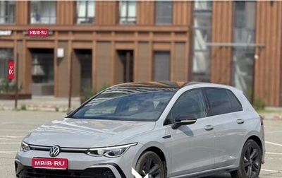 Volkswagen Golf VIII, 2021 год, 2 440 000 рублей, 1 фотография