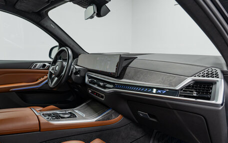 BMW X7, 2022 год, 10 990 000 рублей, 14 фотография
