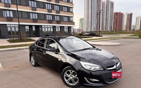 Opel Astra J, 2013 год, 900 000 рублей, 1 фотография