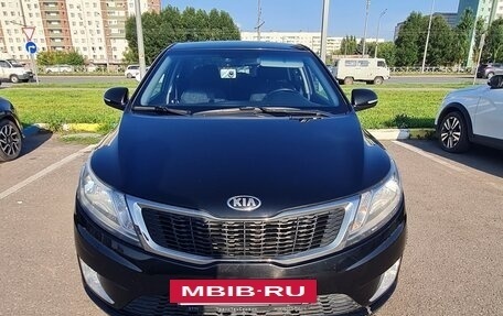 KIA Rio III рестайлинг, 2013 год, 960 000 рублей, 2 фотография
