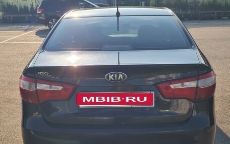 KIA Rio III рестайлинг, 2013 год, 960 000 рублей, 5 фотография