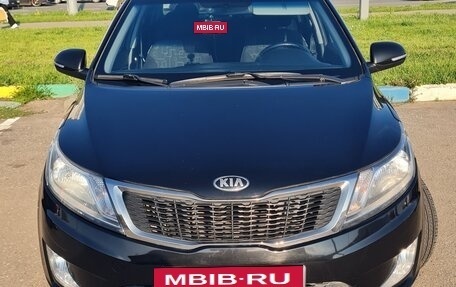 KIA Rio III рестайлинг, 2013 год, 960 000 рублей, 24 фотография
