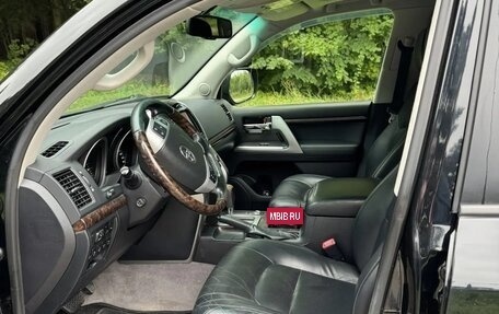 Toyota Land Cruiser 200, 2013 год, 4 650 000 рублей, 10 фотография