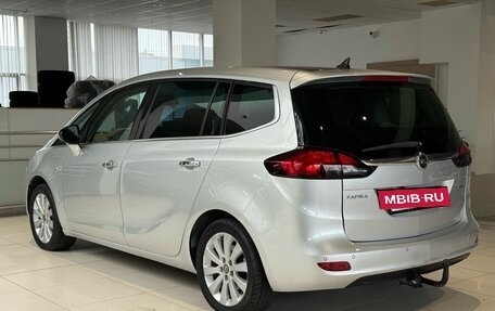 Opel Zafira C рестайлинг, 2013 год, 1 049 000 рублей, 6 фотография