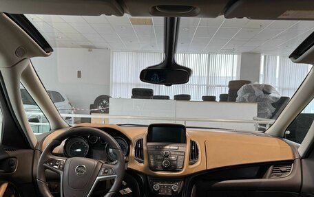 Opel Zafira C рестайлинг, 2013 год, 1 049 000 рублей, 14 фотография