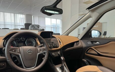 Opel Zafira C рестайлинг, 2013 год, 1 049 000 рублей, 15 фотография