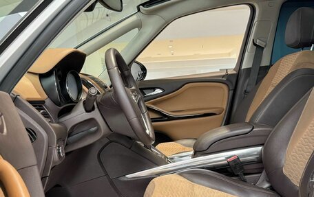 Opel Zafira C рестайлинг, 2013 год, 1 049 000 рублей, 17 фотография