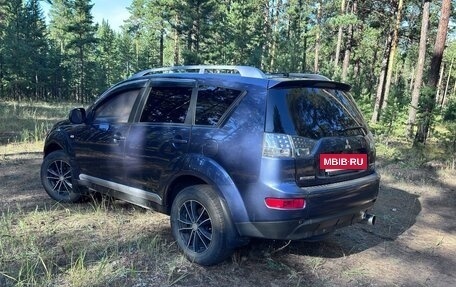 Mitsubishi Outlander III рестайлинг 3, 2007 год, 1 000 000 рублей, 4 фотография