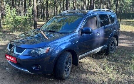 Mitsubishi Outlander III рестайлинг 3, 2007 год, 1 000 000 рублей, 1 фотография