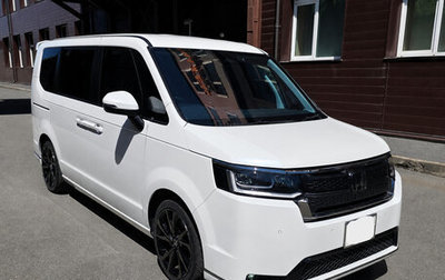 Honda Stepwgn, 2022 год, 2 500 000 рублей, 1 фотография
